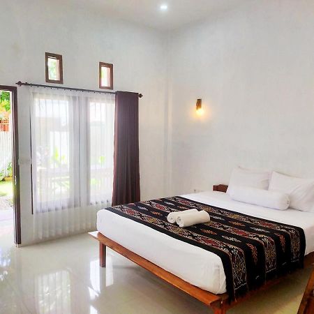 Mango Room Mandalika Kuta  Exterior photo